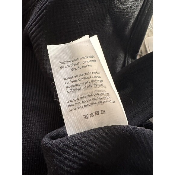 We Wore What XSmall Black Athleisure Unpadded Pullover V-Neck Bra NWT - Picture 9 of 9